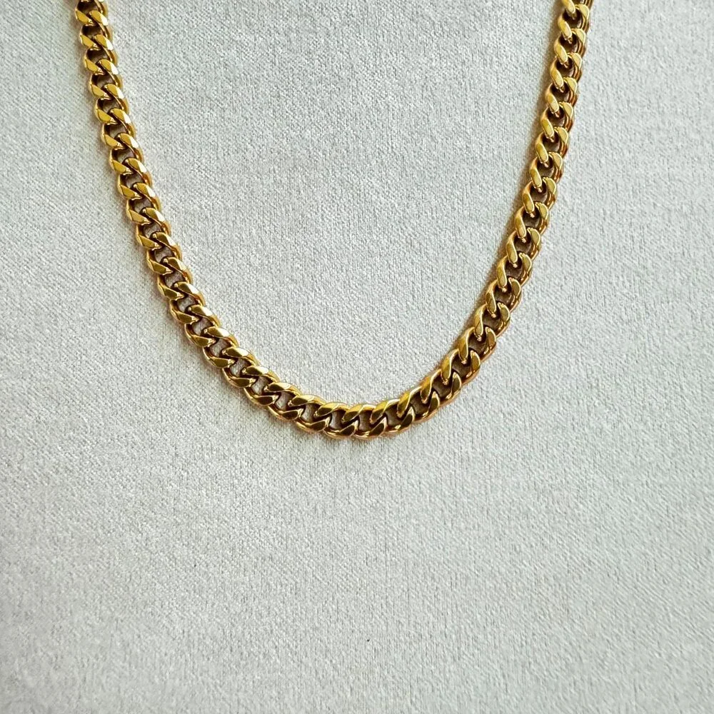 Jordan Jumpman Necklace - 5mm Cuban - Gold - 22" Chain - Christmas Gifts - Picture 2 of 4